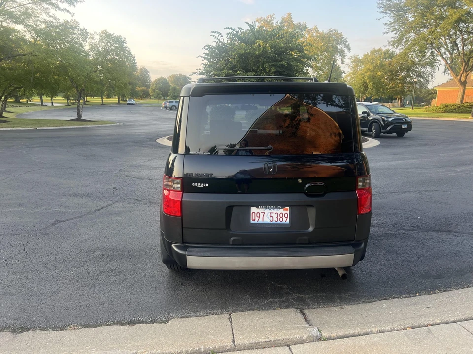 2005 Honda Element - Image 10 of 31