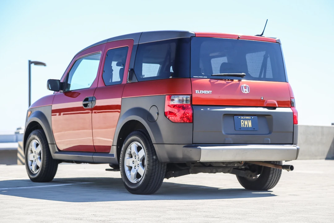 2005 Honda Element - Image 15 of 31