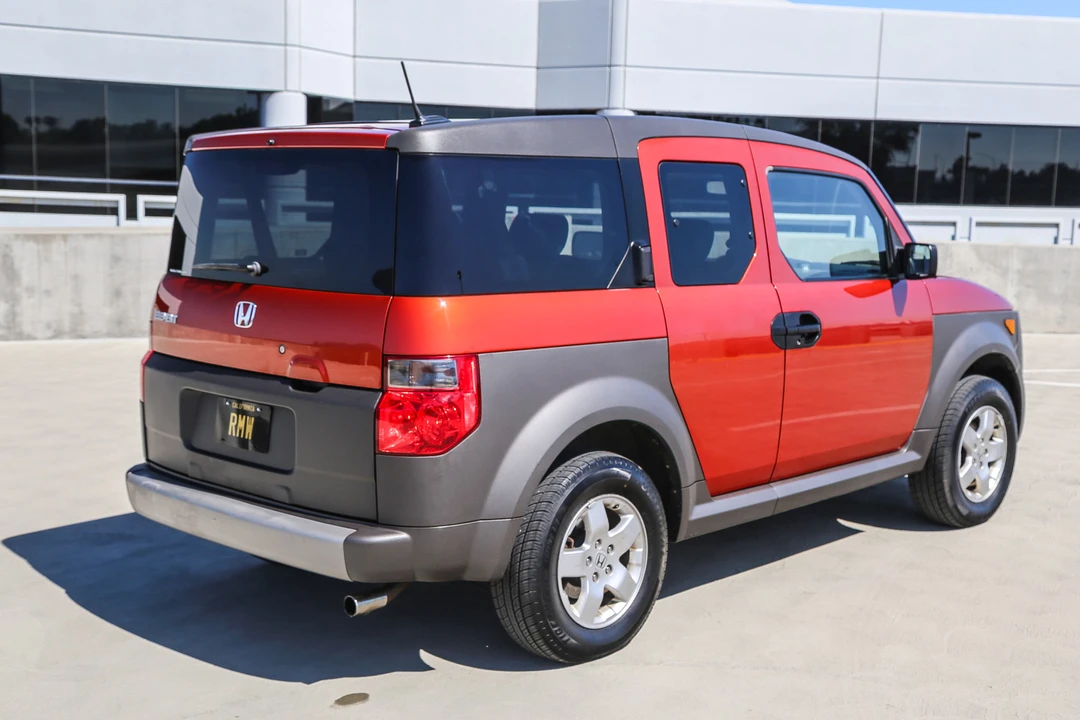 2005 Honda Element - Image 22 of 31