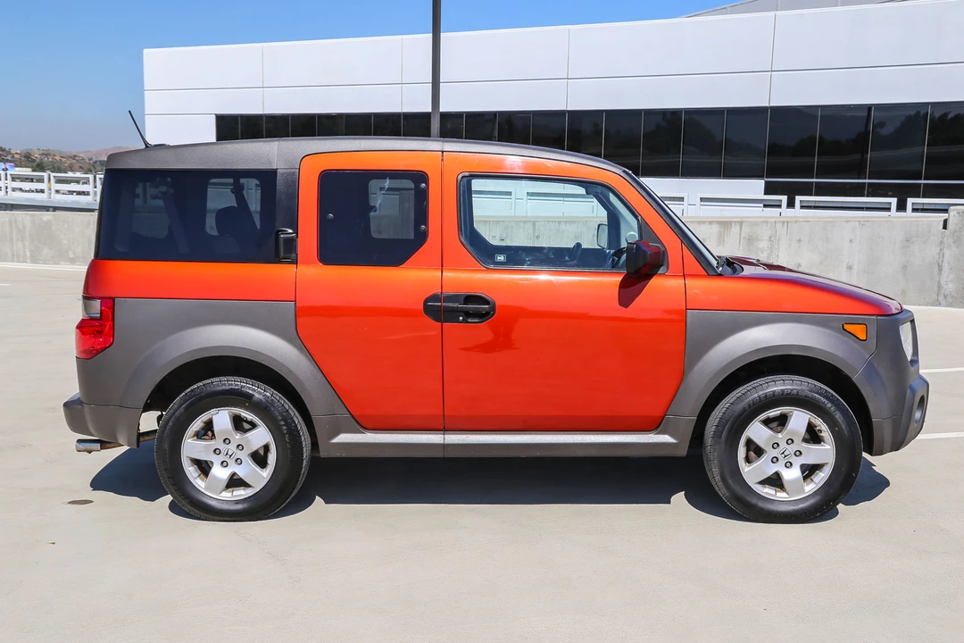 2005 Honda Element - Image 24 of 31