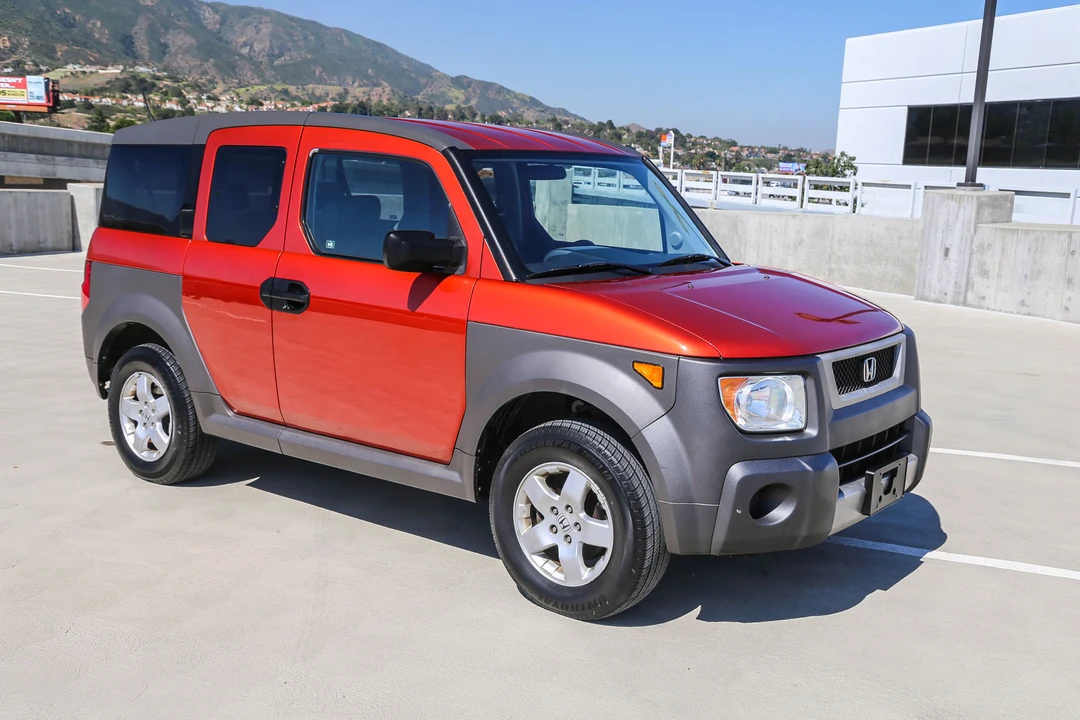2005 Honda Element - Image 2 of 31