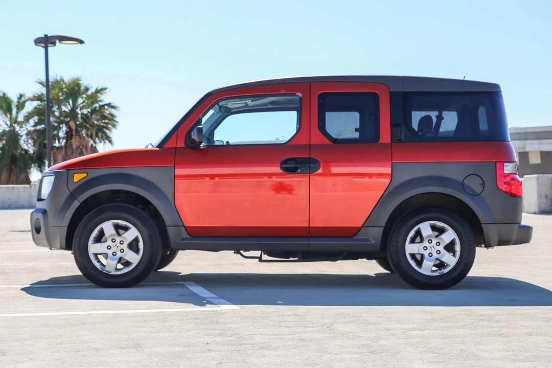 2005 Honda Element - Image 11 of 31
