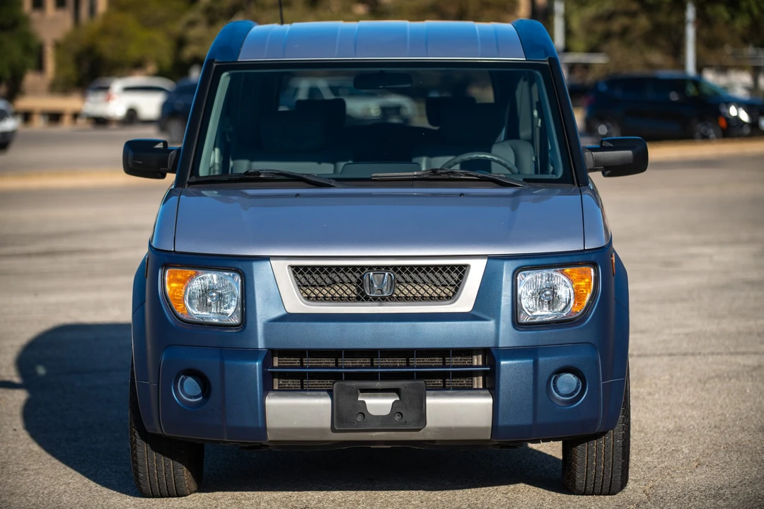2005 Honda Element - Image 3 of 31