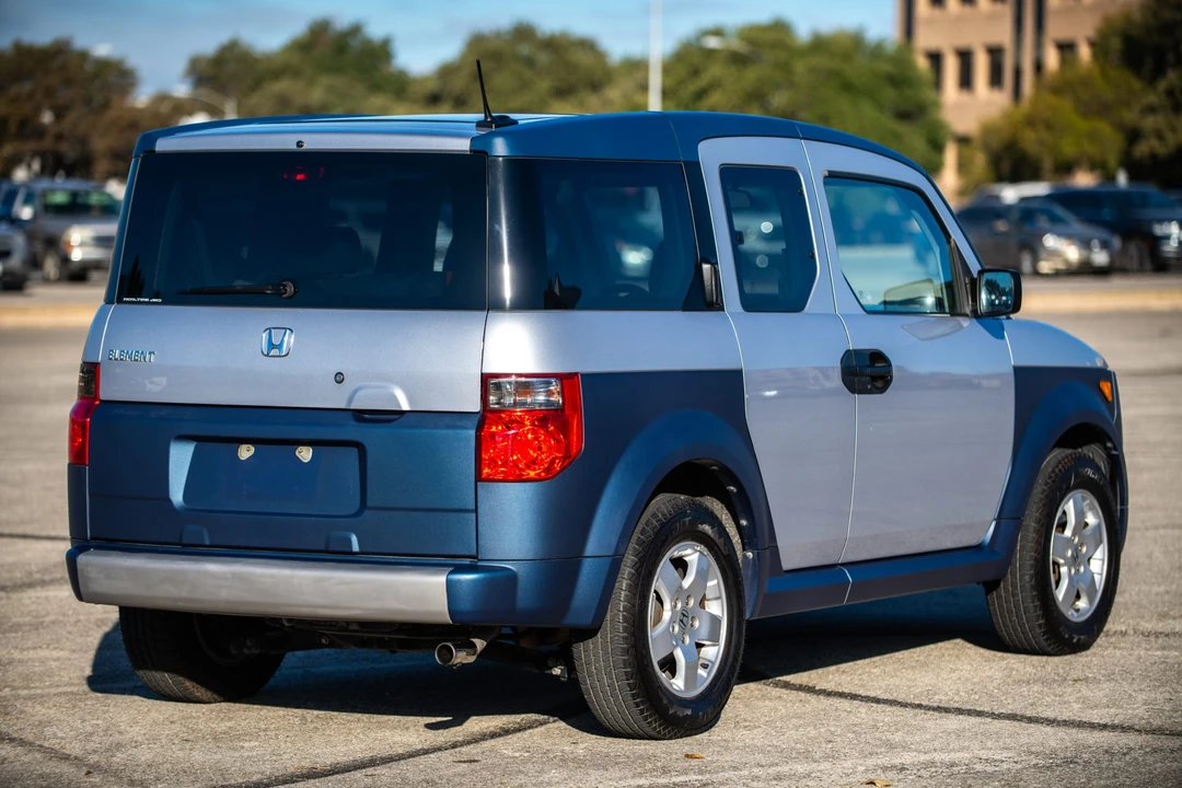 2005 Honda Element - Image 8 of 31