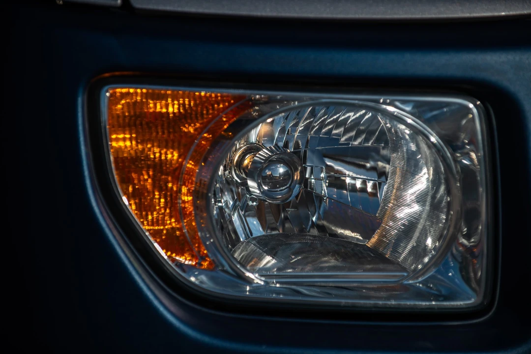 2005 Honda Element - Image 16 of 31