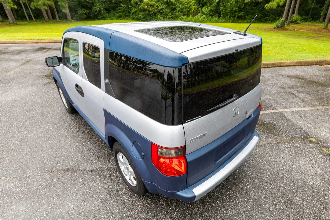 2005 Honda Element - Image 12 of 31