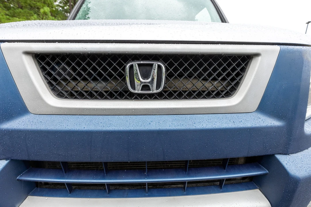 2005 Honda Element - Image 24 of 31
