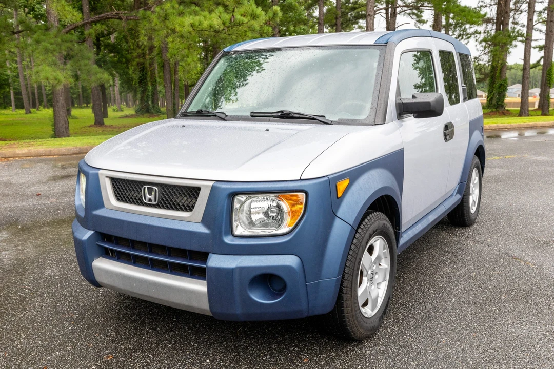 2005 Honda Element - Image 3 of 31