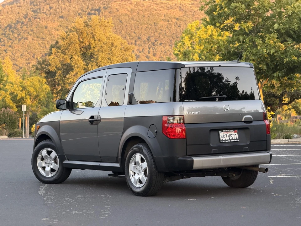 2005 Honda Element - Image 11 of 31