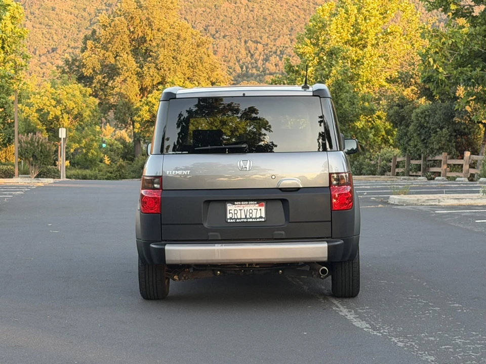 2005 Honda Element - Image 17 of 31