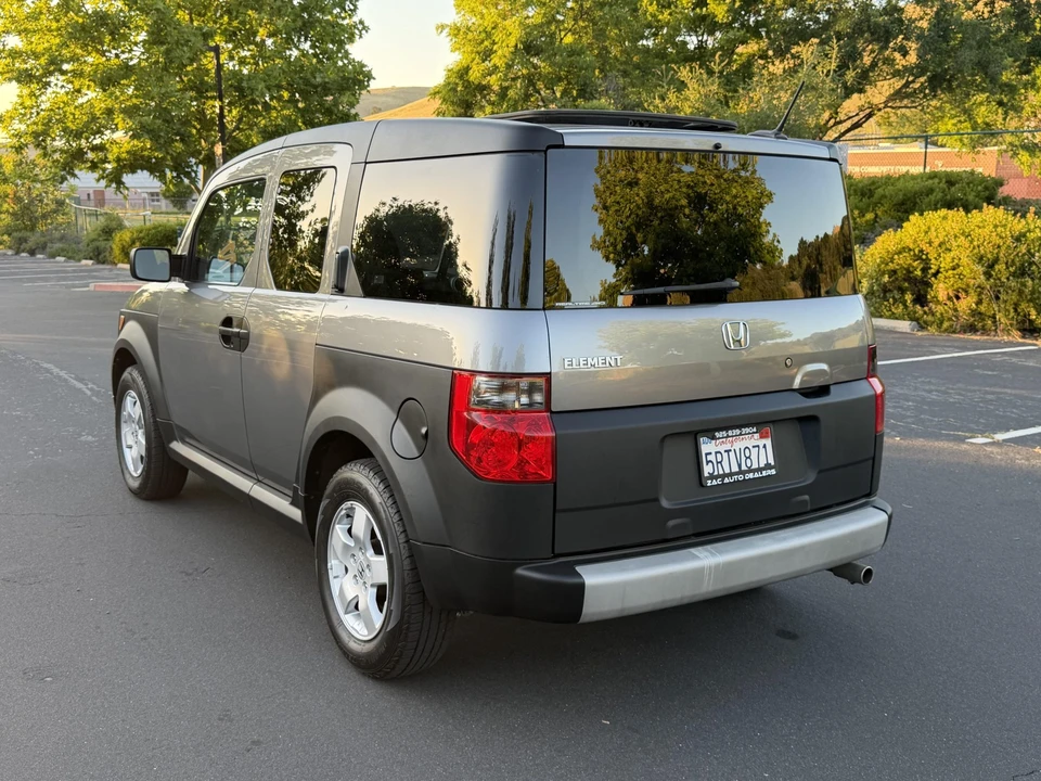 2005 Honda Element - Image 13 of 31