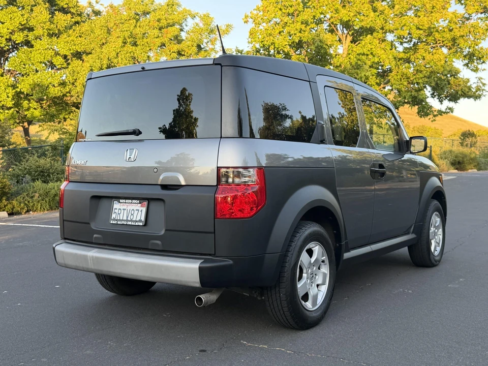 2005 Honda Element - Image 20 of 31