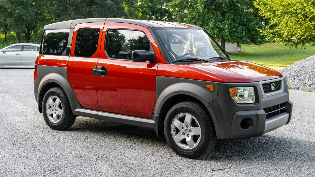 2005 Honda Element - Image 9 of 31