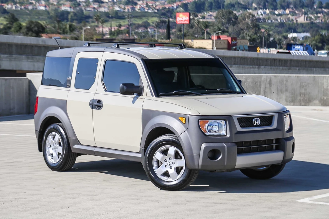 2005 Honda Element - Image 4 of 31