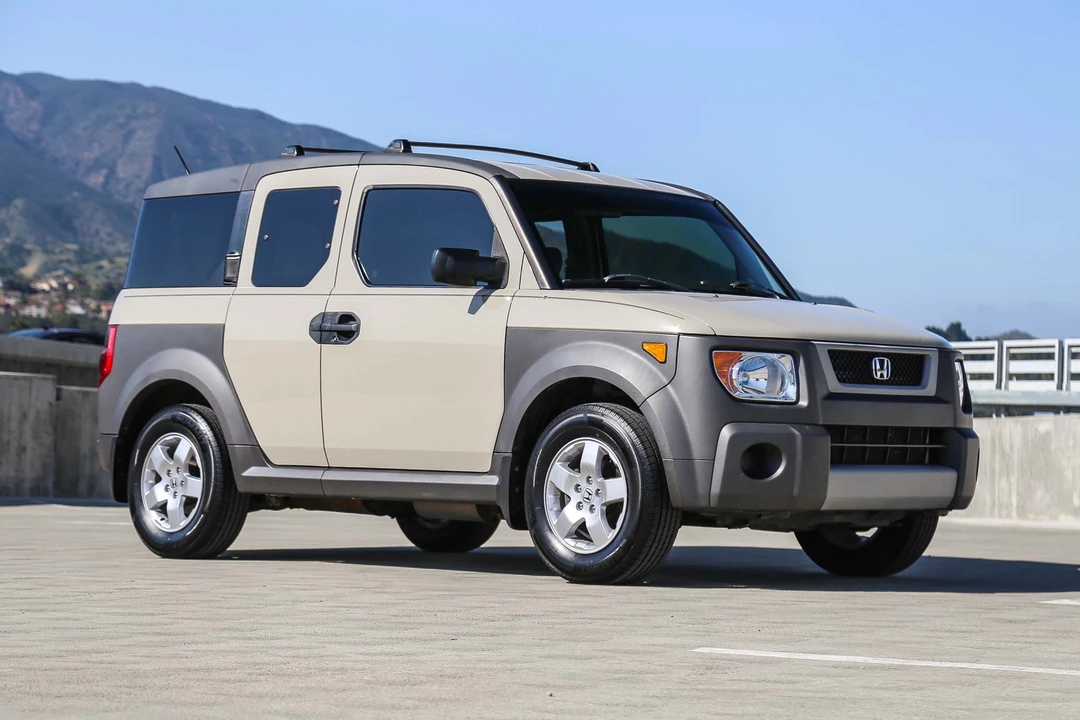 2005 Honda Element - Image 3 of 31