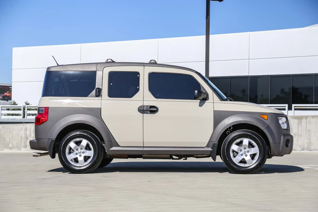 2005 Honda Element - Image 26 of 31
