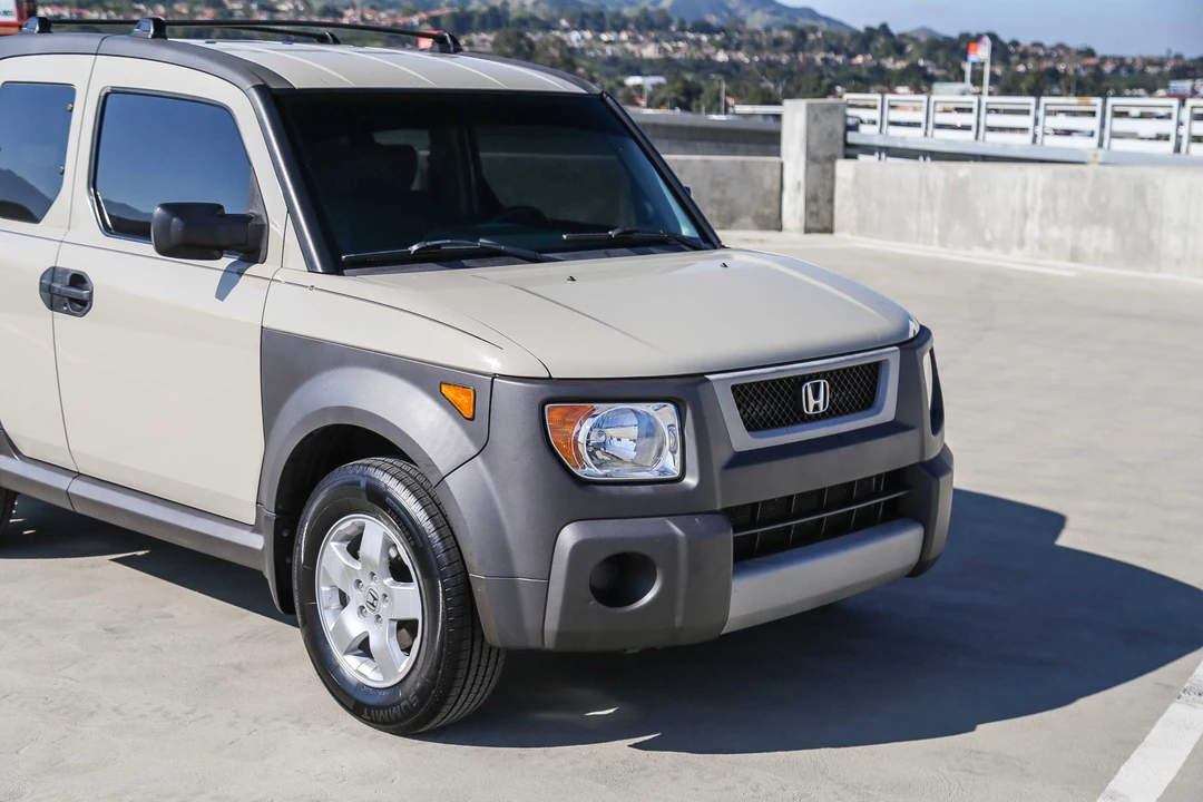 2005 Honda Element - Image 27 of 31