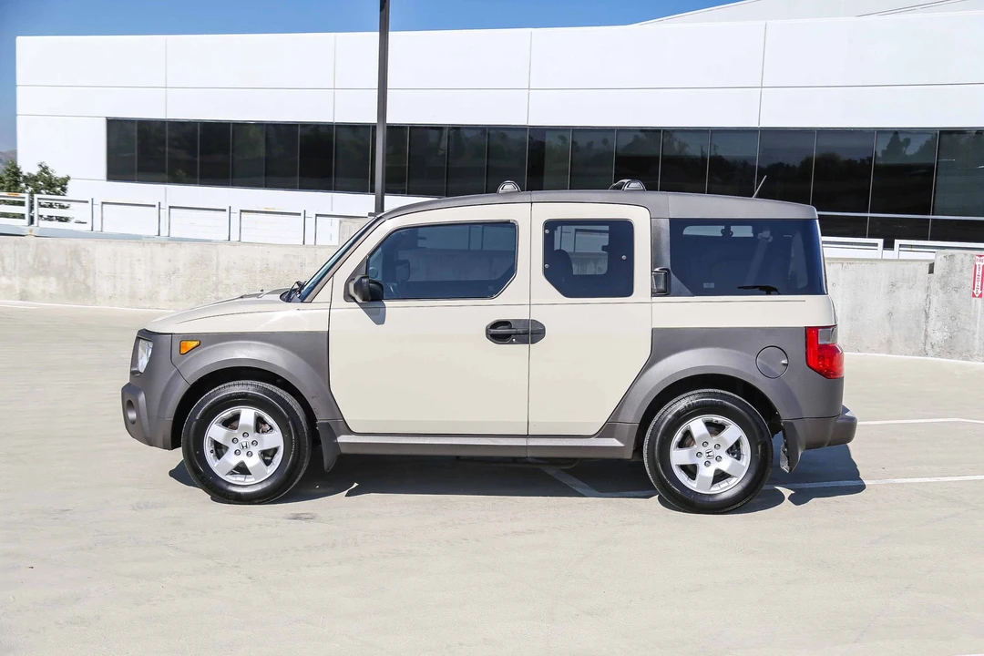 2005 Honda Element - Image 13 of 31