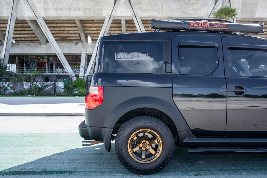 2005 Honda Element - Image 17 of 31