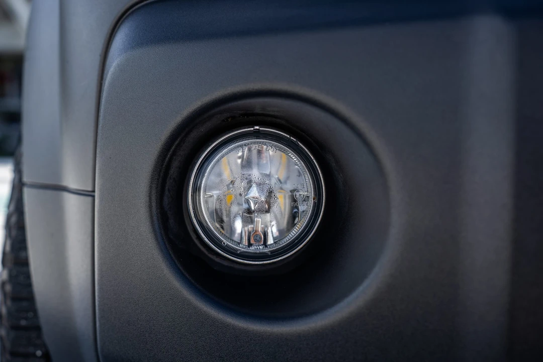 2005 Honda Element - Image 19 of 31