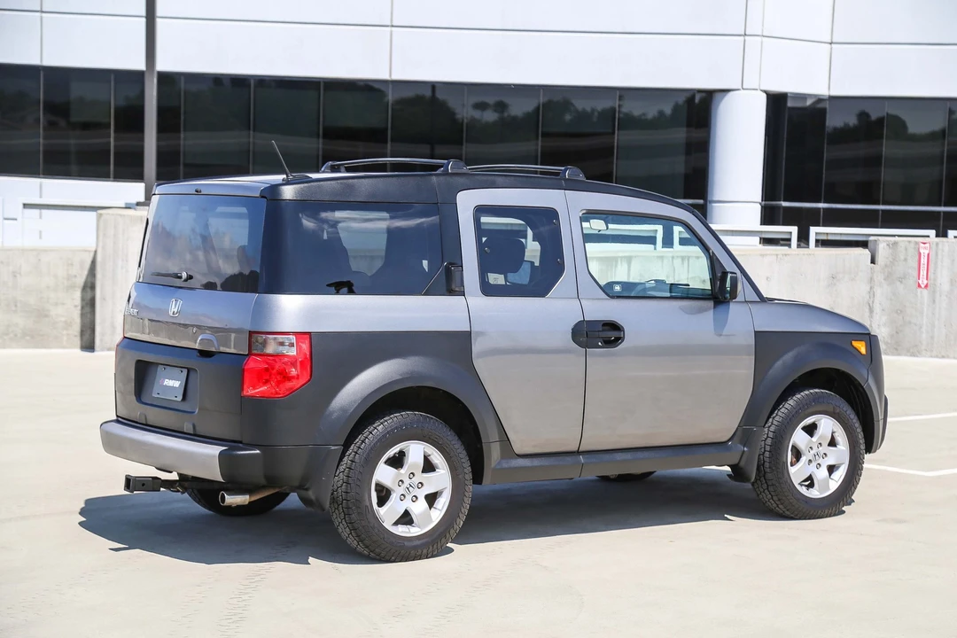 2005 Honda Element - Image 21 of 31