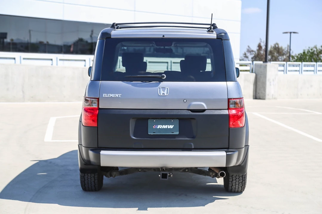 2005 Honda Element - Image 17 of 31