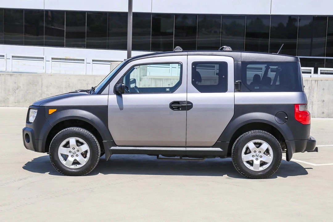 2005 Honda Element - Image 12 of 31