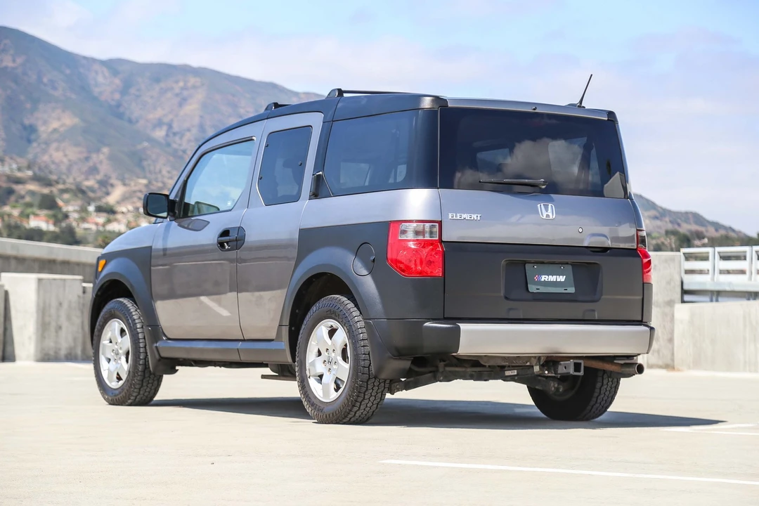 2005 Honda Element - Image 15 of 31