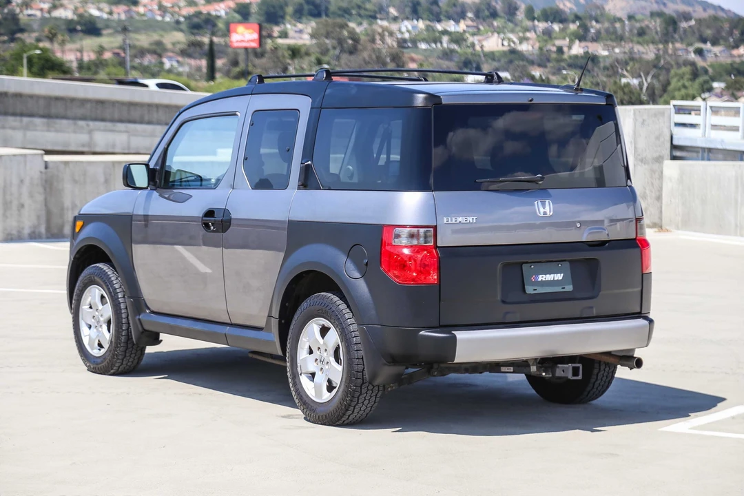 2005 Honda Element - Image 16 of 31