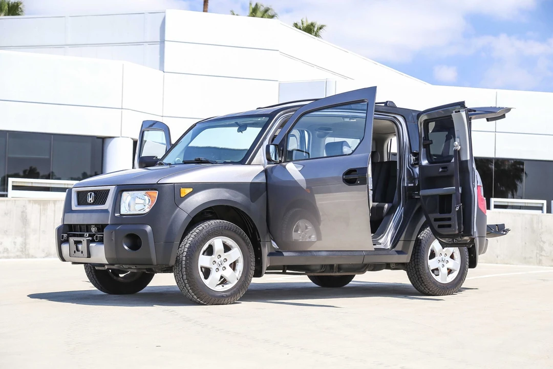 2005 Honda Element - Image 28 of 31