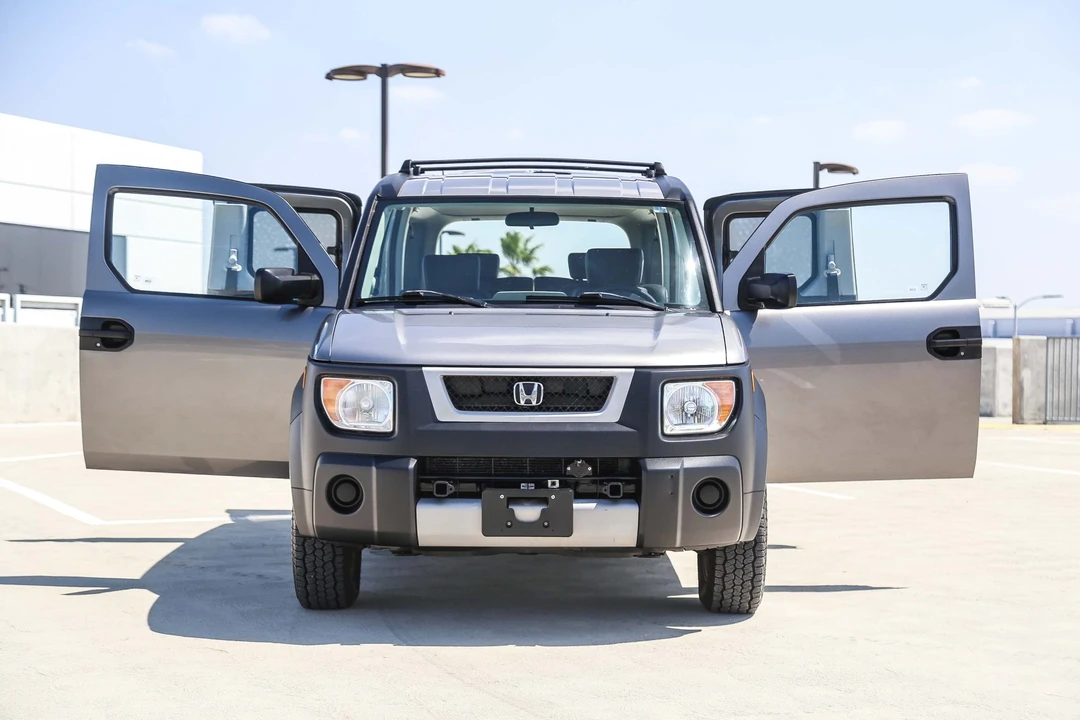 2005 Honda Element - Image 27 of 31