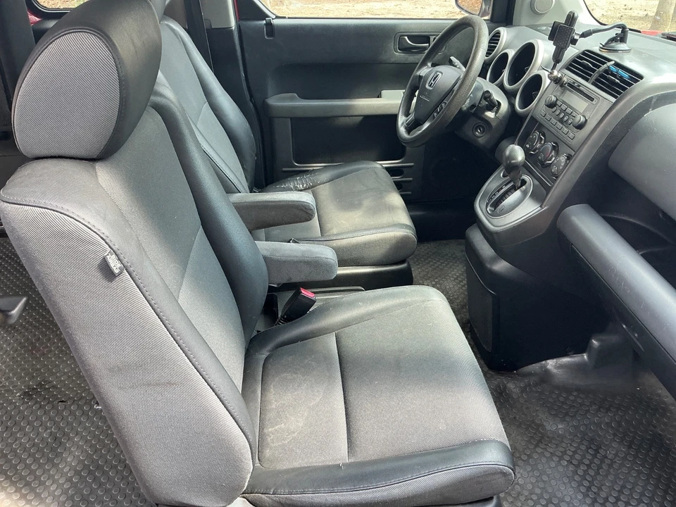 2005 Honda Element - Image 13 of 21