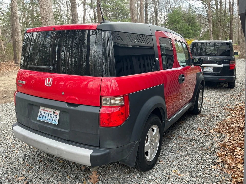 2005 Honda Element - Image 4 of 21