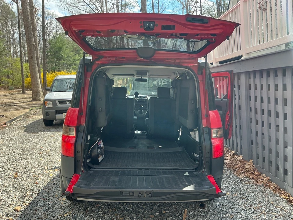 2005 Honda Element - Image 11 of 21