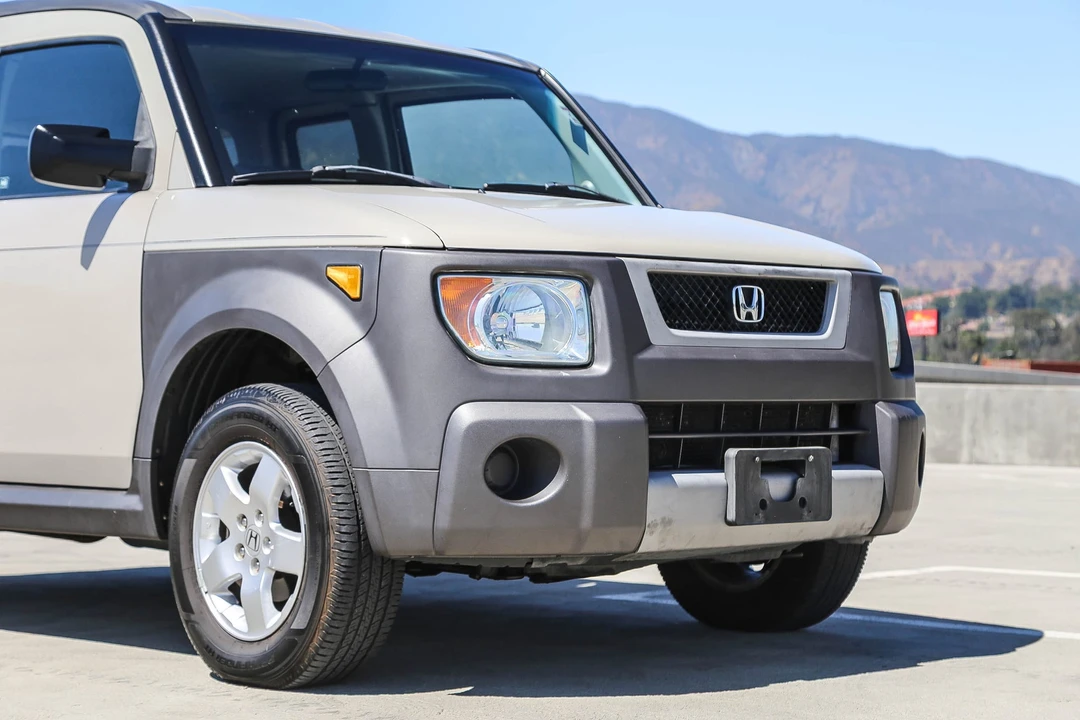 2005 Honda Element - Image 18 of 31