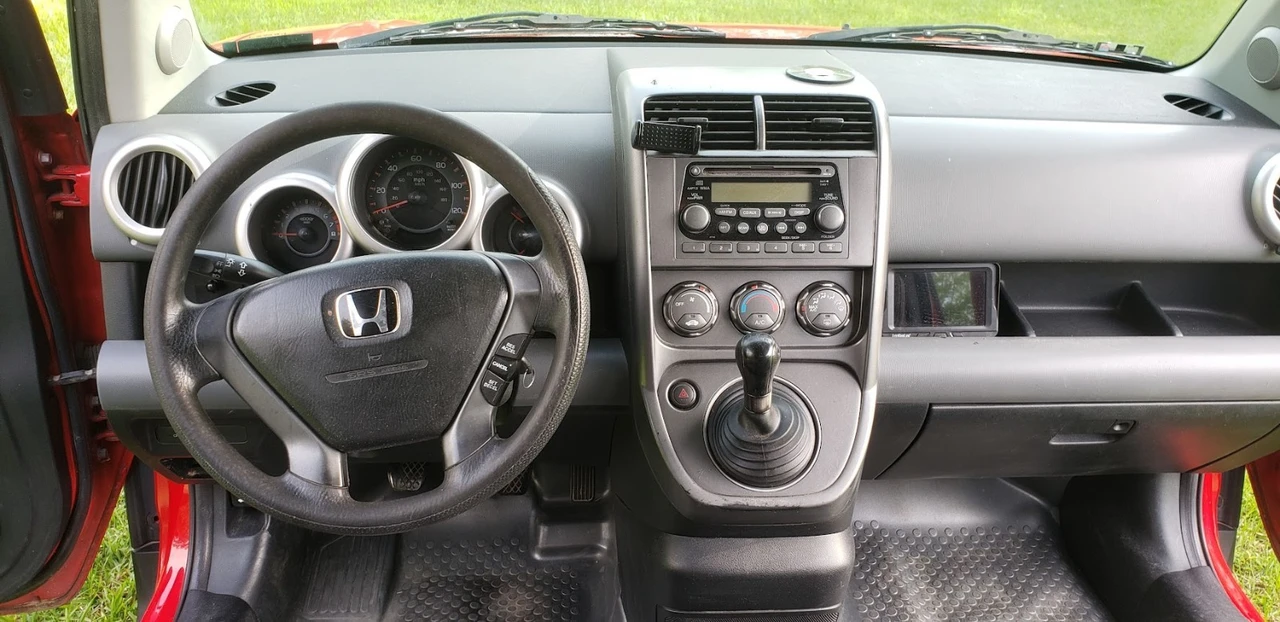 2005 Honda Element - Image 7 of 20