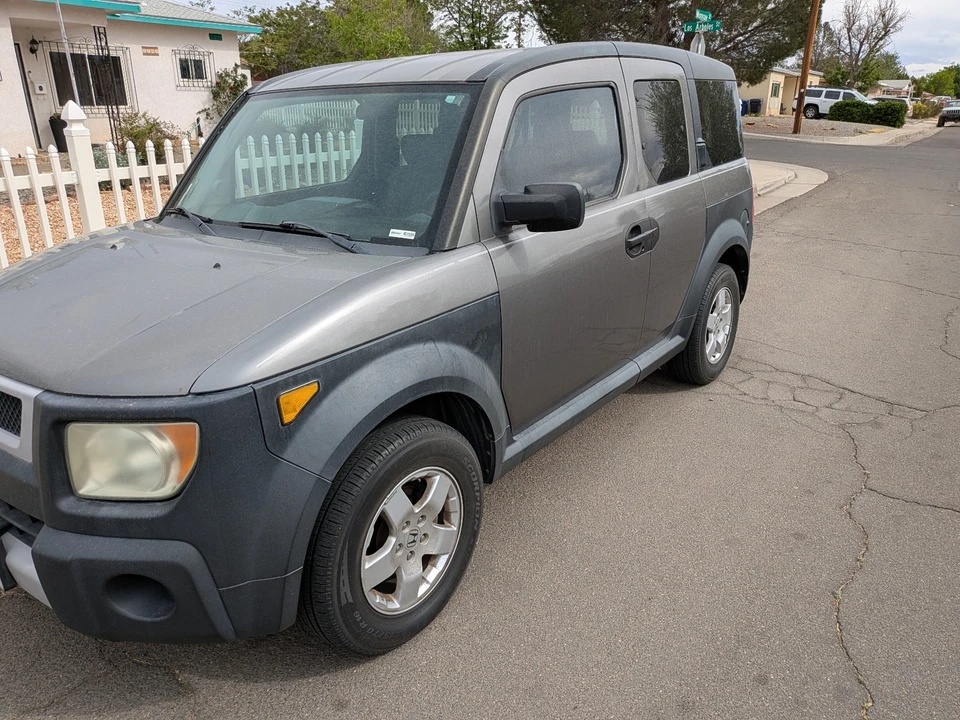 2005 Honda Element - Image 3 of 7