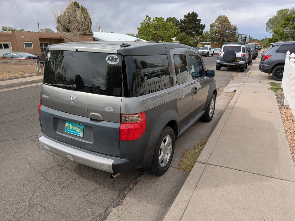 2005 Honda Element - Image 4 of 7