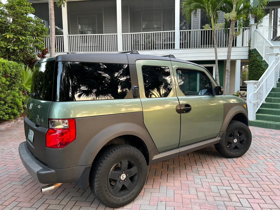 2005 Honda Element - Image 28 of 31