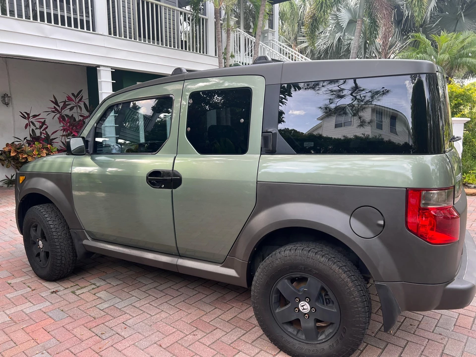 2005 Honda Element - Image 20 of 31