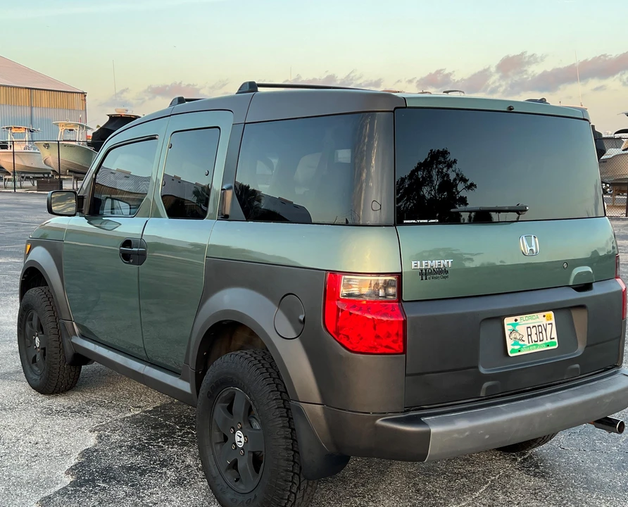2005 Honda Element - Image 22 of 31