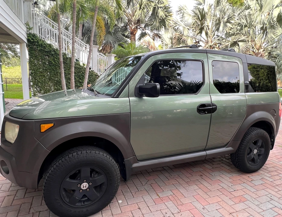 2005 Honda Element - Image 13 of 31