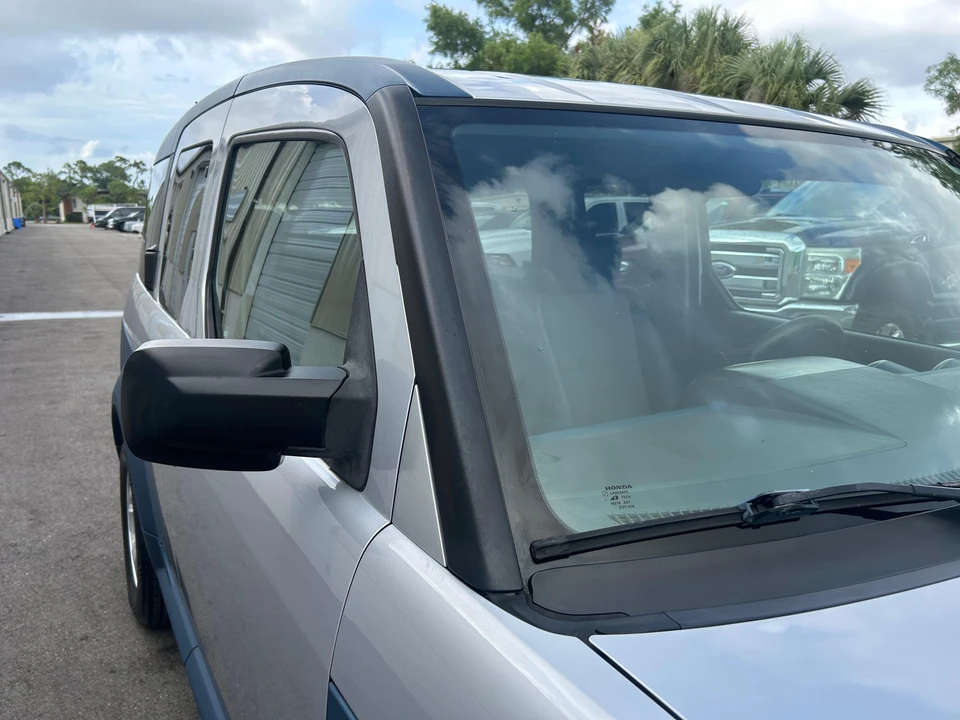 2005 Honda Element - Image 25 of 31
