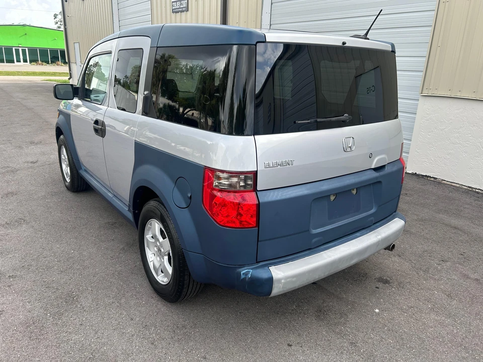 2005 Honda Element - Image 14 of 31