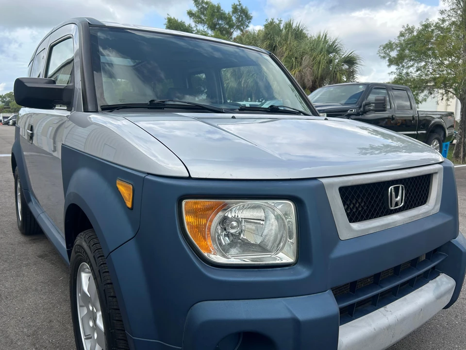 2005 Honda Element - Image 27 of 31
