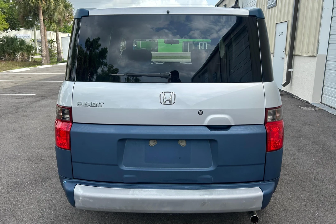 2005 Honda Element - Image 5 of 31