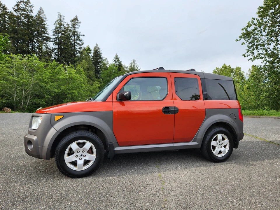 2005 Honda Element - Image 9 of 31