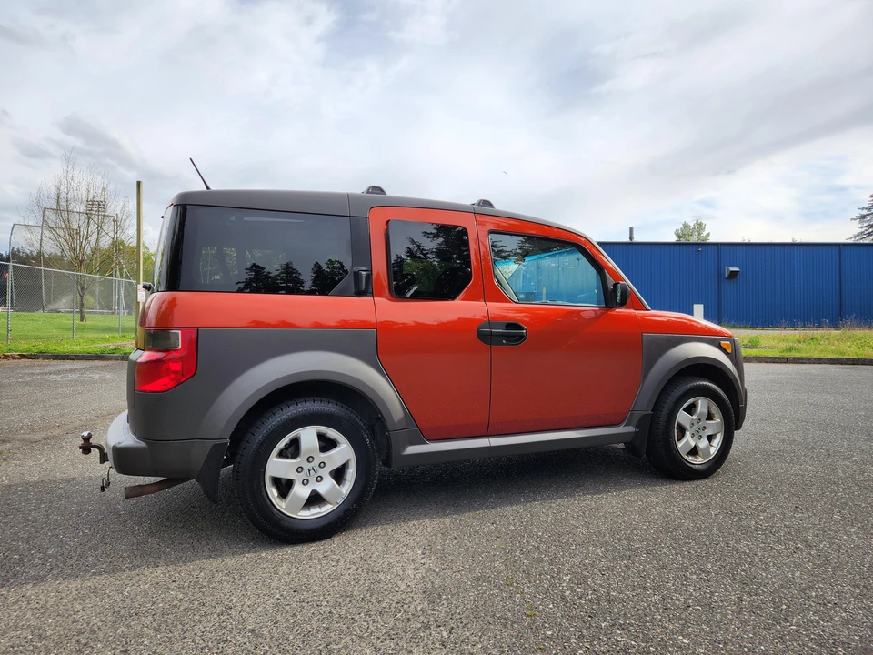 2005 Honda Element - Image 17 of 31