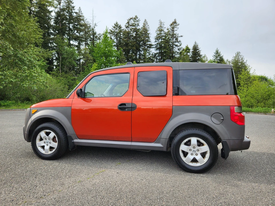 2005 Honda Element - Image 10 of 31