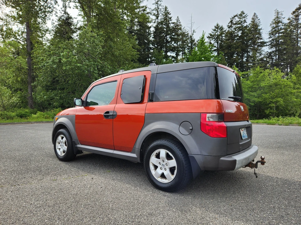 2005 Honda Element - Image 11 of 31